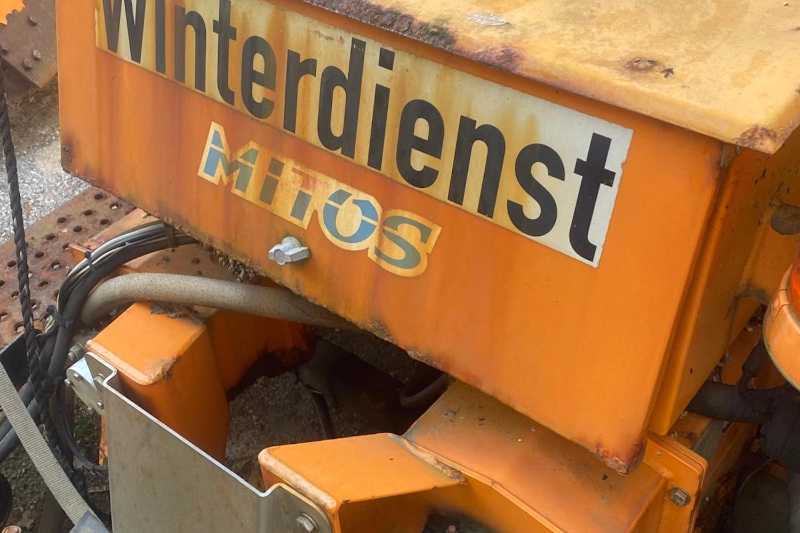 OmecoHub - Immagine MERCEDES UNIMOG U500